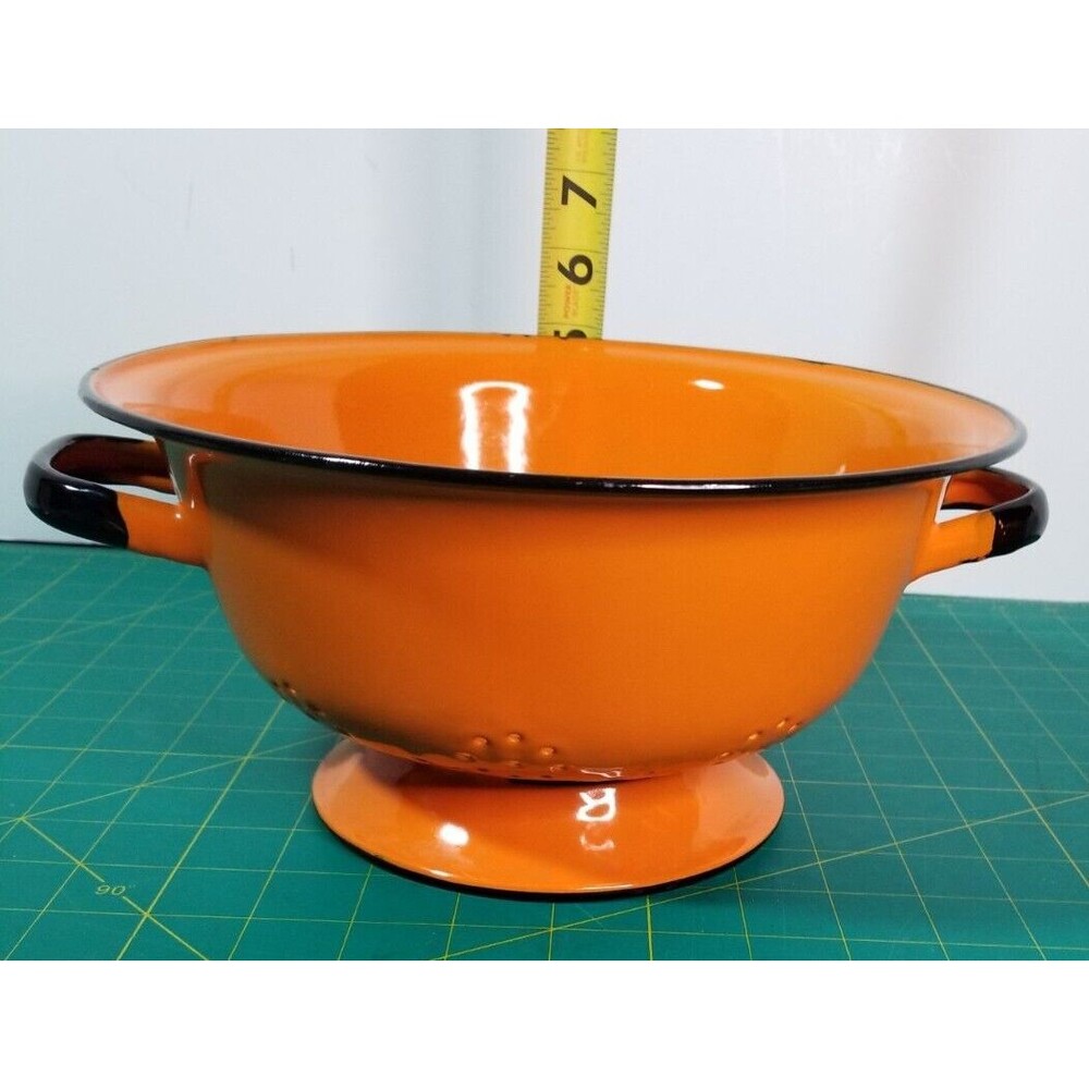 Vintage 1960s Huta Silesia Orange Colander Enamelware Strainer Black Trim - Picture 3 of 7